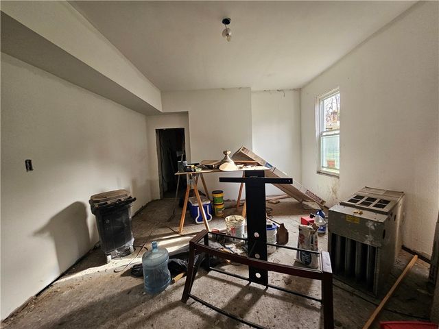 1019 Kennedy Ave, Duquesne, PA 15110