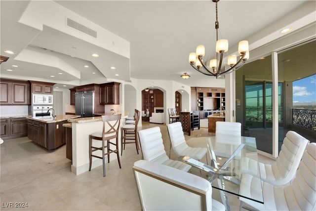 9103 Alta Drive 1101, Las Vegas, NV 89145