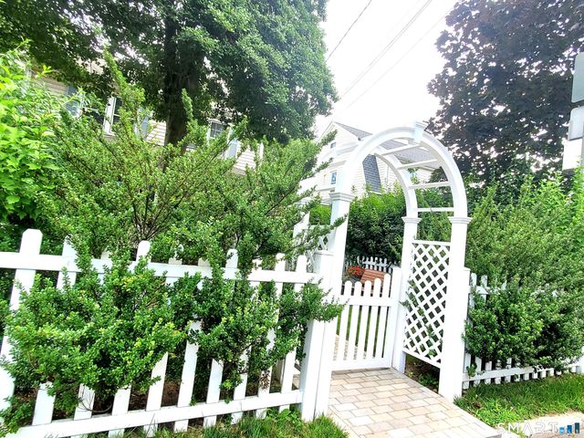 1093 Shippan Avenue, Stamford, CT 06902