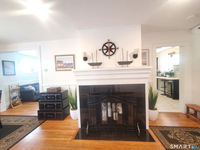 1093 Shippan Avenue, Stamford, CT 06902