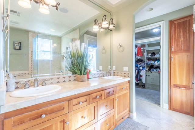 7775 Muletown Road, Redding, CA 96001