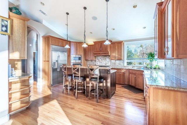 7775 Muletown Road, Redding, CA 96001