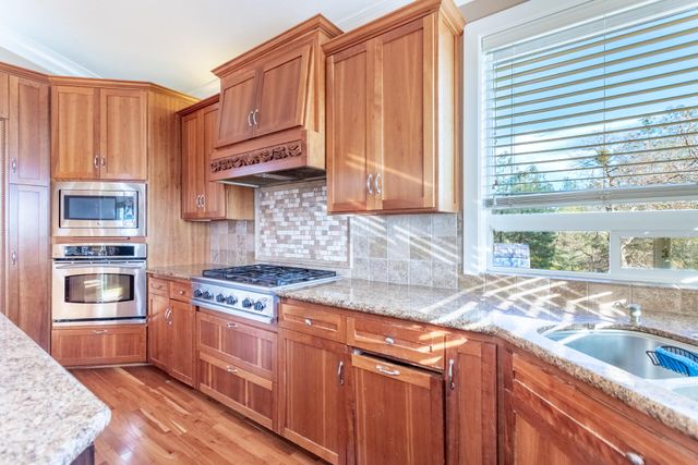 7775 Muletown Road, Redding, CA 96001