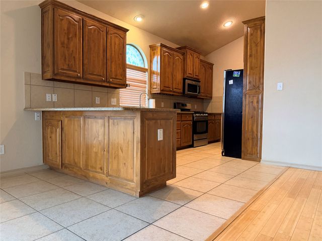 1427 Furlong Court, Irving, TX 75060