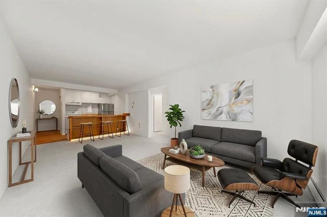 333 Grand Avenue 2N, Palisades Park, NJ 07650