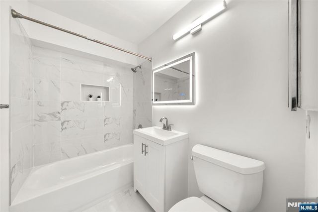 333 Grand Avenue 2N, Palisades Park, NJ 07650