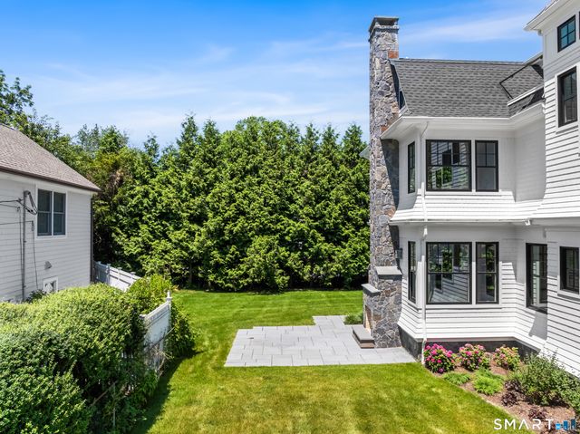 110 Judson Road, Fairfield, CT 06824
