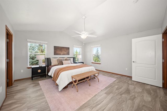 11916 N Lisa Ln, Spokane, WA 99218