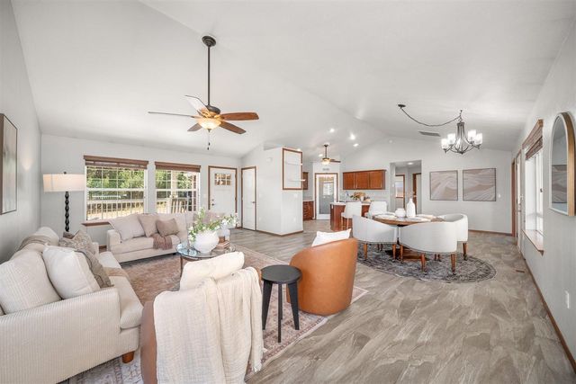 11916 N Lisa Ln, Spokane, WA 99218