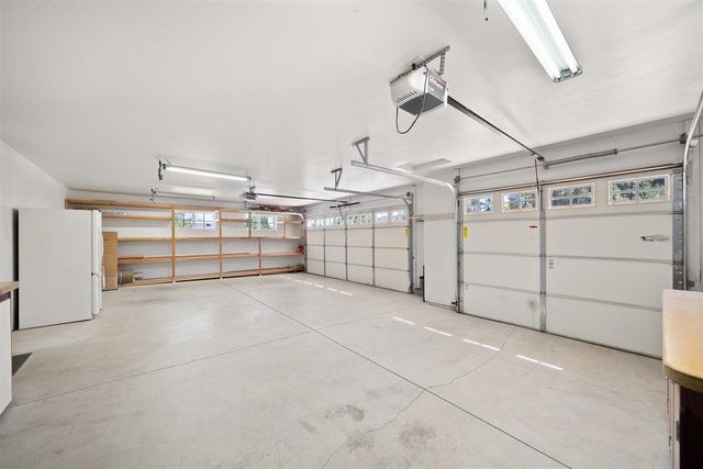 11916 N Lisa Ln, Spokane, WA 99218