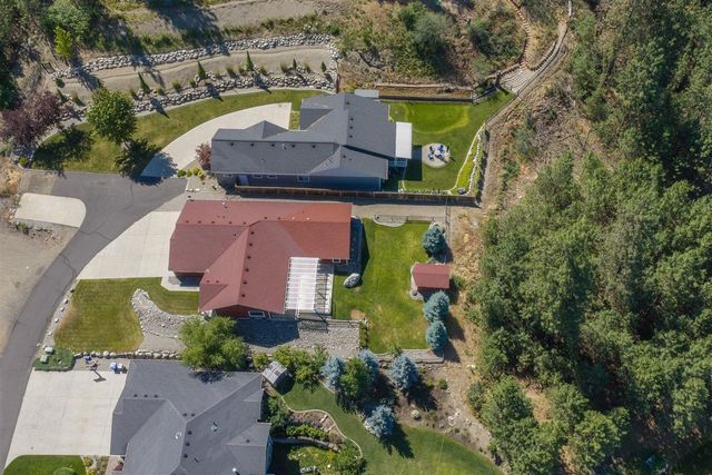 11916 N Lisa Ln, Spokane, WA 99218