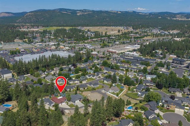 11916 N Lisa Ln, Spokane, WA 99218