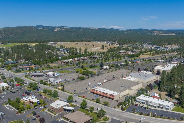 11916 N Lisa Ln, Spokane, WA 99218