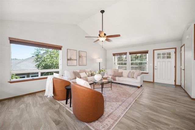 11916 N Lisa Ln, Spokane, WA 99218