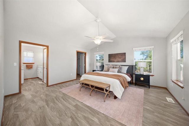 11916 N Lisa Ln, Spokane, WA 99218