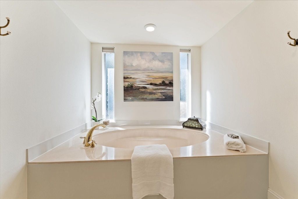 Image 33 of property listing at 29710 Running Deer Drive, Tomball, TX 77375