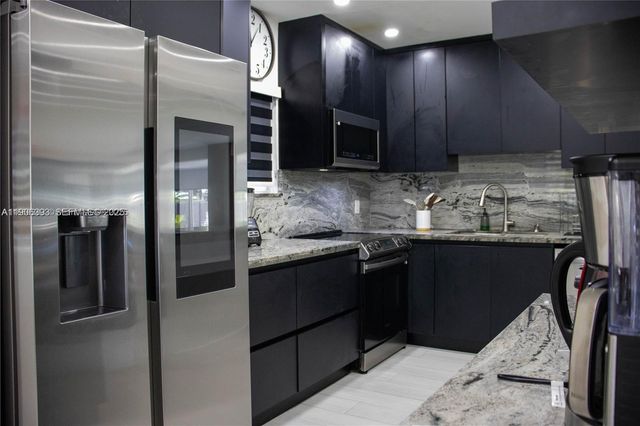 295 NE 150th Street, Miami, FL 33161