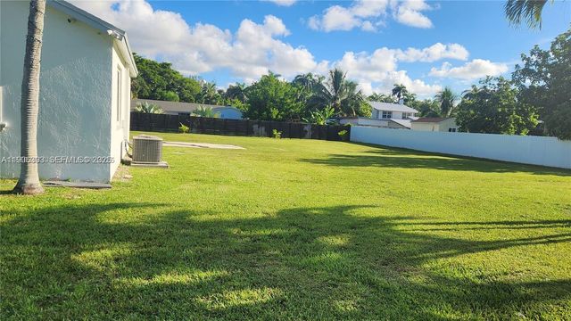 295 NE 150th Street, Miami, FL 33161