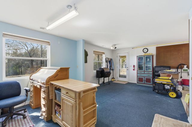 24 Lands End, Kimberling City, MO 65686