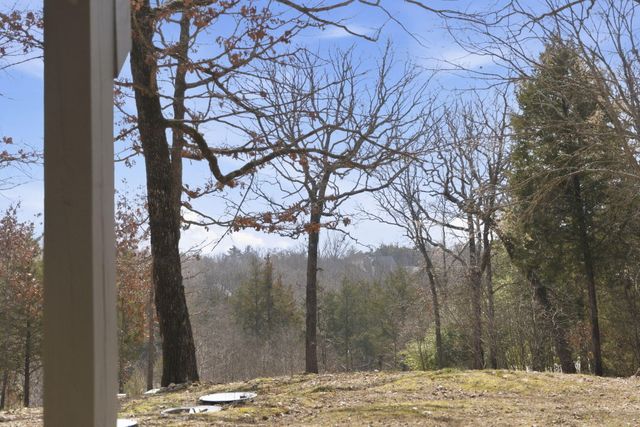 24 Lands End, Kimberling City, MO 65686