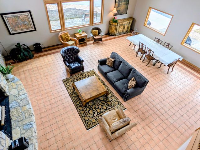 24 Lands End, Kimberling City, MO 65686