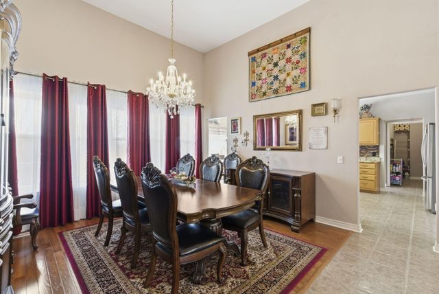 24 Lands End, Kimberling City, MO 65686