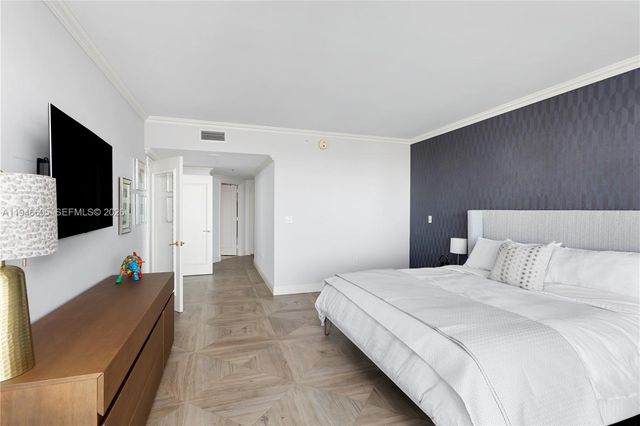 19955 NE 38th Ct 1101, Aventura, FL 33180