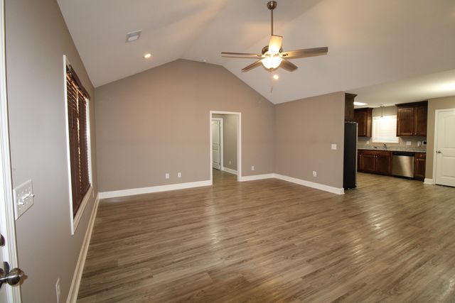 2280 Equinox Avenue, Dalzell, SC 29040