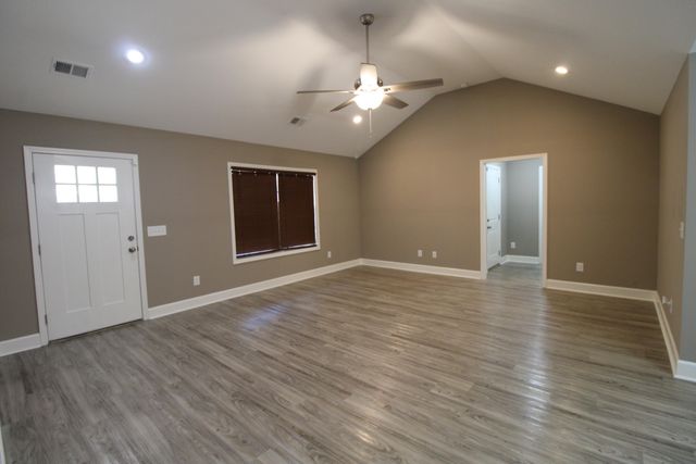 2280 Equinox Avenue, Dalzell, SC 29040