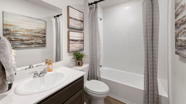 1202 Breezy Oak Drive, Nevada, TX 75173