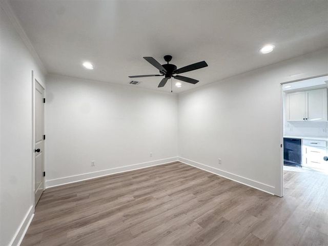 3202 Hodges Street, Lake Charles, LA 70601