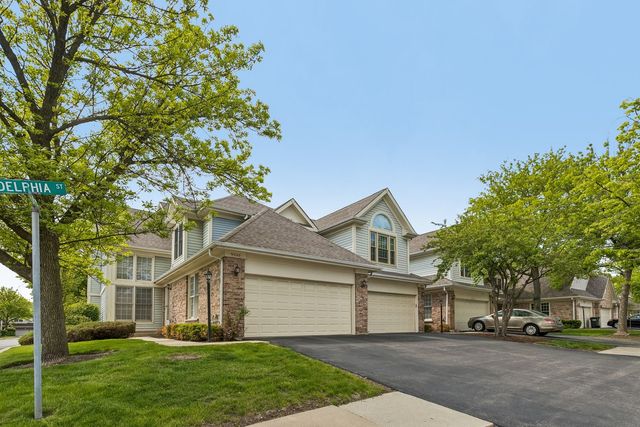 9038 DELPHIA Avenue, Des Plaines, IL 60016