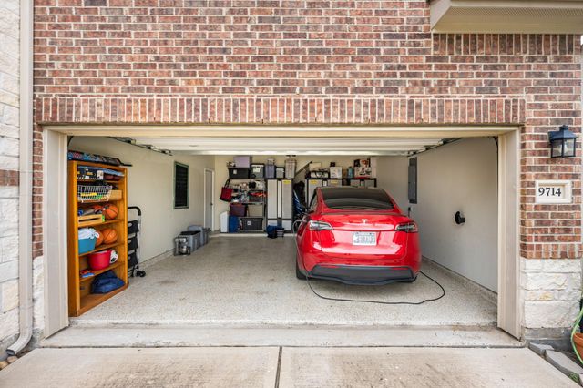 9714 Stratton Ridge Drive, Richmond, TX 77406