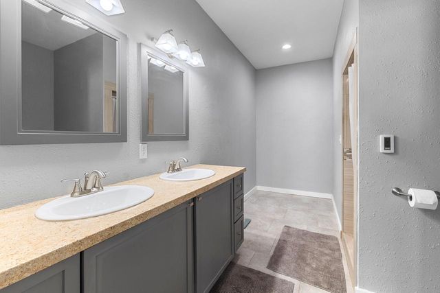 W3335 Bauer ROAD, Mayville, WI 53050
