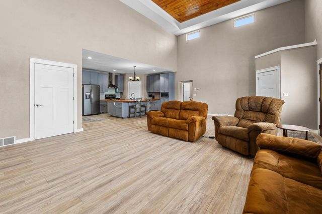 W3335 Bauer ROAD, Mayville, WI 53050