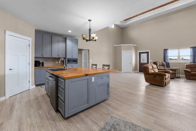 W3335 Bauer ROAD, Mayville, WI 53050