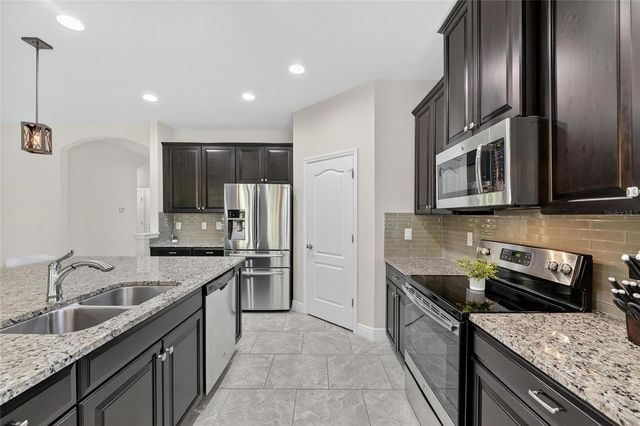 5048 INSHORE LANDING DRIVE, Apollo Beach, FL 33572