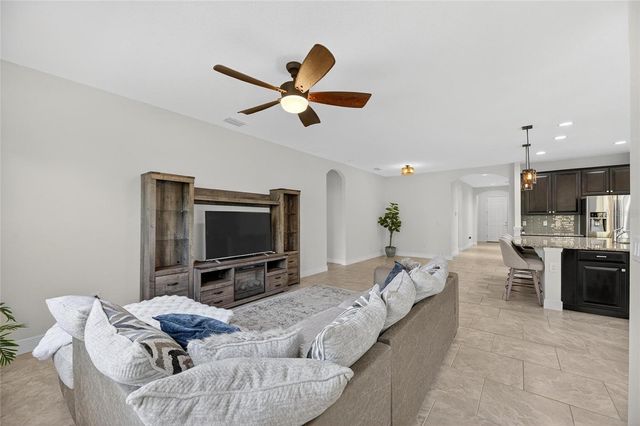 5048 INSHORE LANDING DRIVE, Apollo Beach, FL 33572