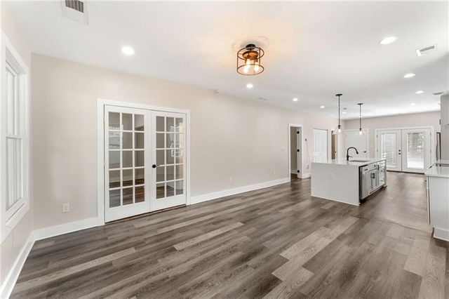 1140 Oakland Drive SW, Atlanta, GA 30310