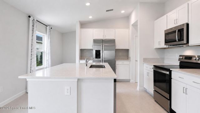 1830 Diablo Circle SW, Palm Bay, FL 32908