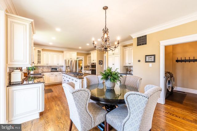 8125 CROOKED OAKS CT, Gainesville, VA 20155