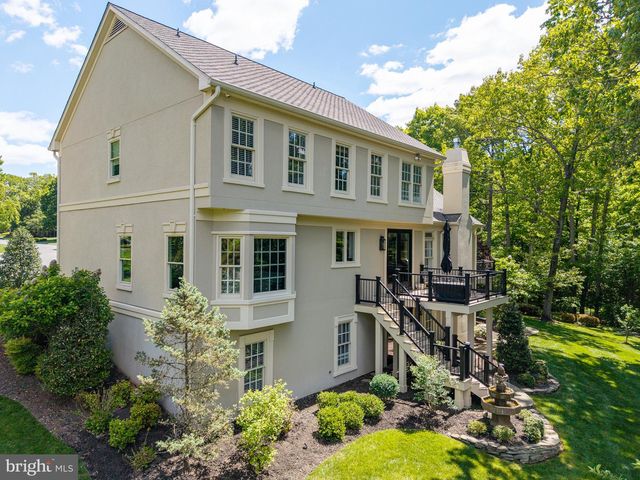 8125 CROOKED OAKS CT, Gainesville, VA 20155