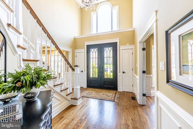 8125 CROOKED OAKS CT, Gainesville, VA 20155