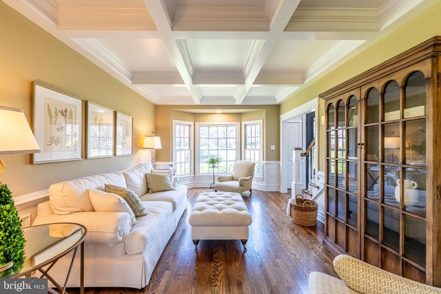 8125 CROOKED OAKS CT, Gainesville, VA 20155