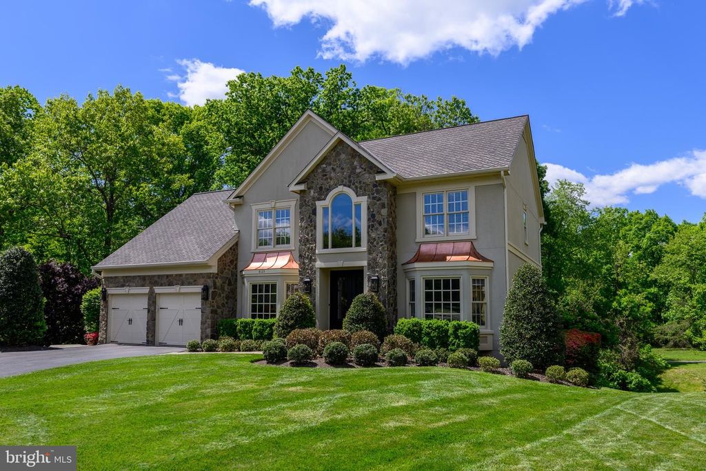 8125 CROOKED OAKS CT, Gainesville, VA 20155