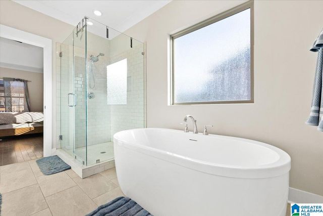 984 KNOBLOCH LANE, Moody, AL 35004