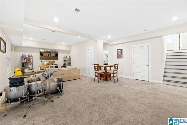 984 KNOBLOCH LANE, Moody, AL 35004