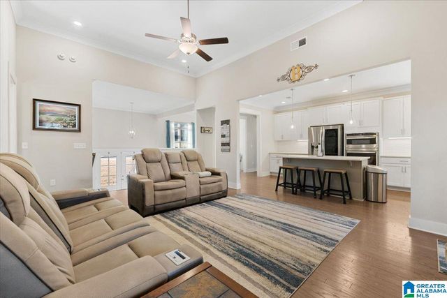 984 KNOBLOCH LANE, Moody, AL 35004