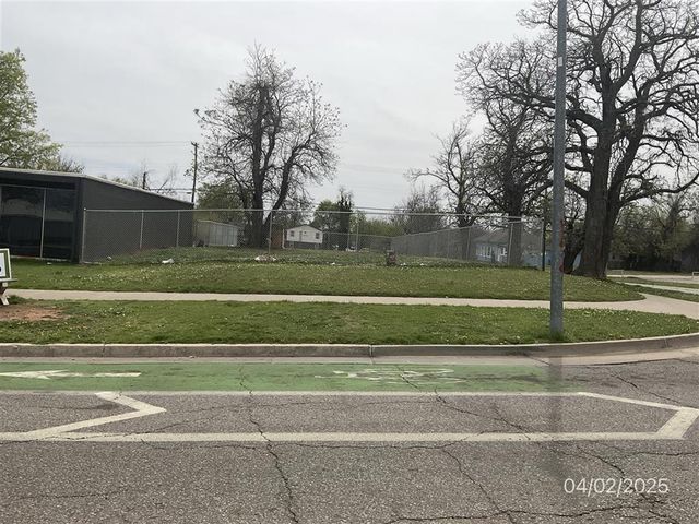 SW 25th Street, Oklahoma City, OK 73109