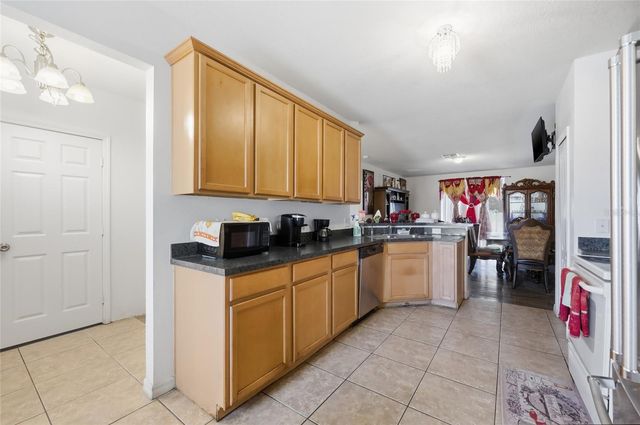 7878 TANBIER DRIVE, Orlando, FL 32818